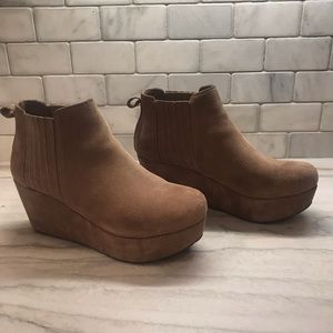Chocolate Blu Walden Wedge Bootie size 6